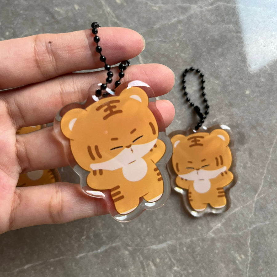 Hochi | A Hoshi Inspired Tiger Acrylic Keychain